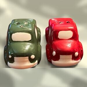 Ceramic Christmas Truck Salt & Pepper Shakers Set 2pc Red Green And White